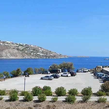 Deep Blue Mykonos بيت للعطل